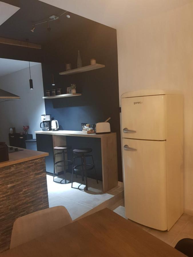 Le J&J Appartement Spacieux Climatise En Centre Ville Сет Экстерьер фото