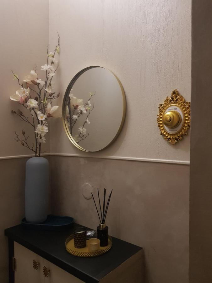 Le J&J Appartement Spacieux Climatise En Centre Ville Сет Экстерьер фото