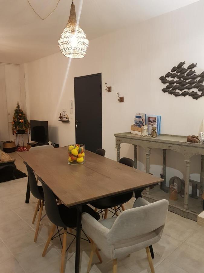 Le J&J Appartement Spacieux Climatise En Centre Ville Сет Экстерьер фото